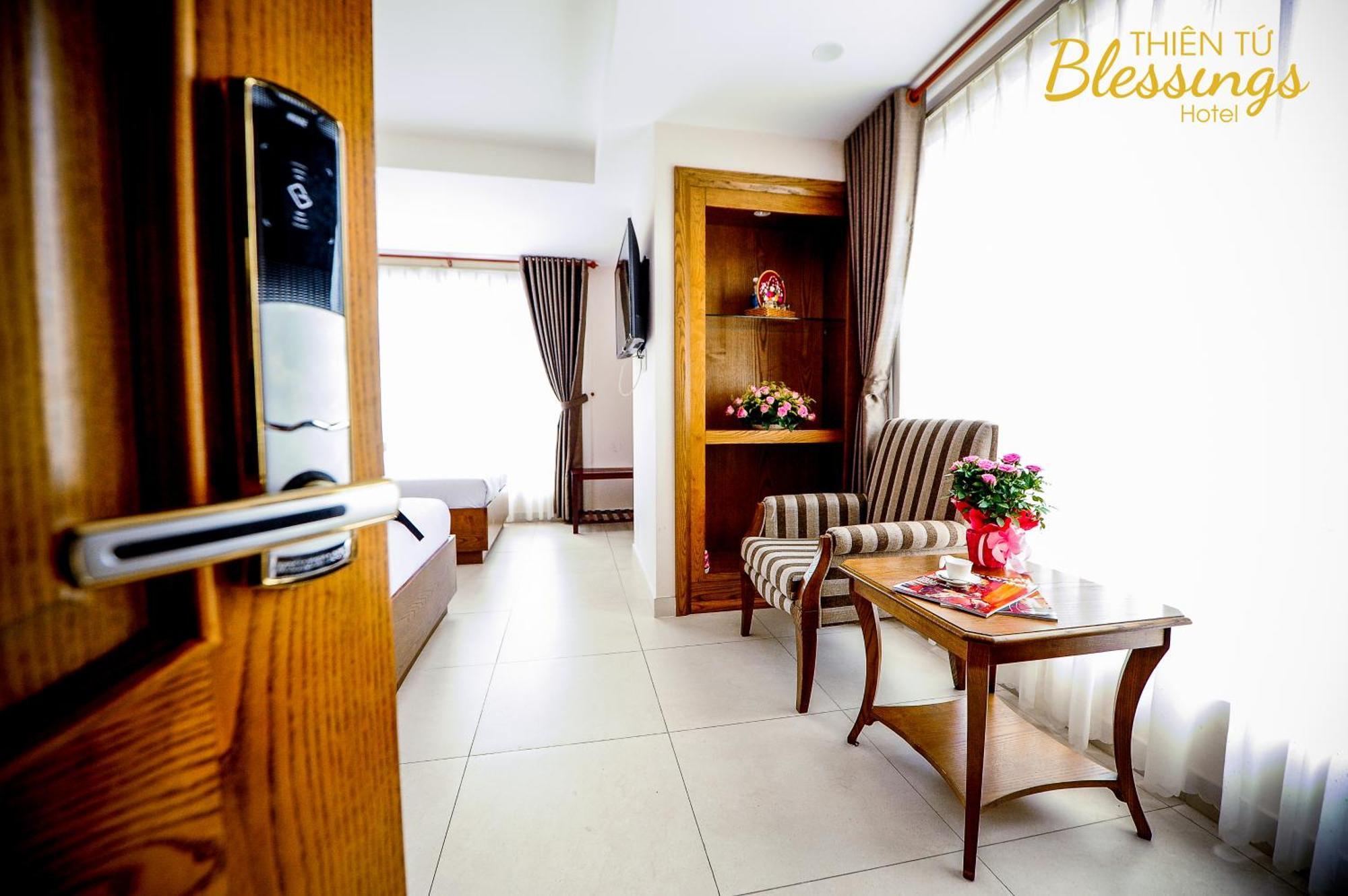 הו צ'י מין סיטי Thien Tu Hotel מראה חיצוני תמונה